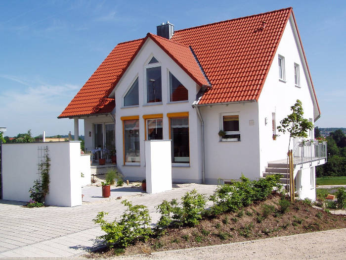 Einfamilienhaus im Grünen